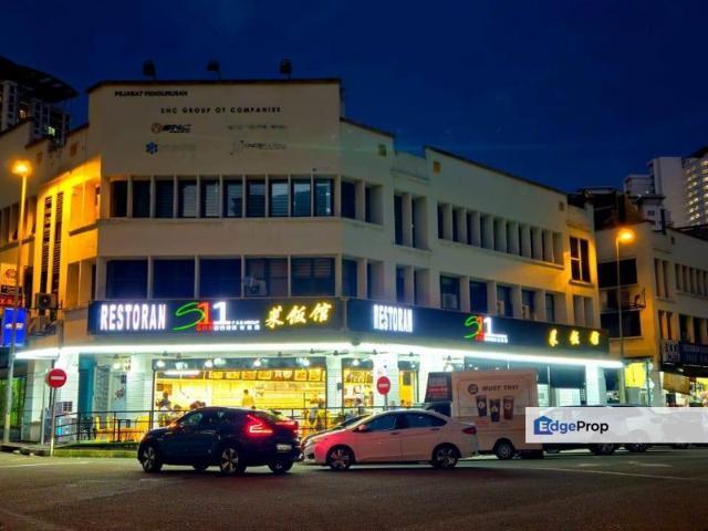 Shop for rent in Petaling, Damansara Damai