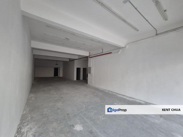Shop for sale in Petaling, Damansara Damai