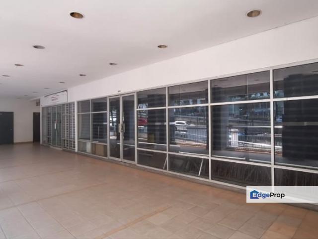 Shop for sale in PJU 8, Petaling Jaya