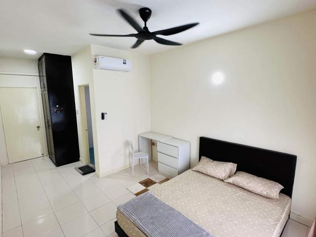 Room for rent in Petaling, Damansara Damai