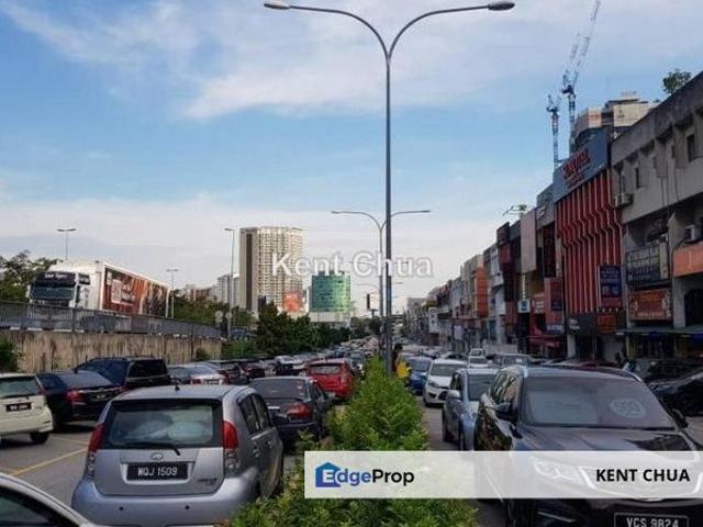 Shop for sale in Petaling, Damansara Damai