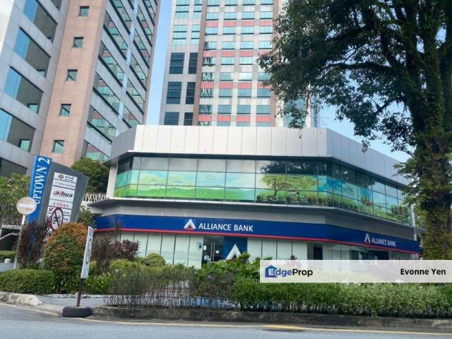Shop for rent in Petaling, Damansara Damai