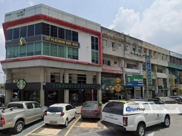 Shop for rent in Petaling, Damansara Damai