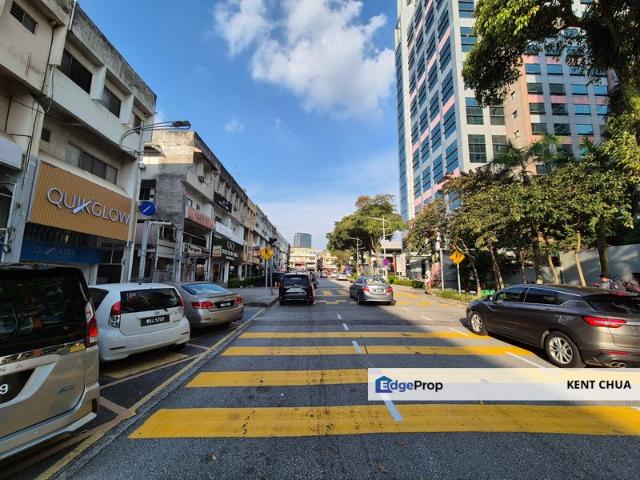 Shop for sale in Petaling, Damansara Damai