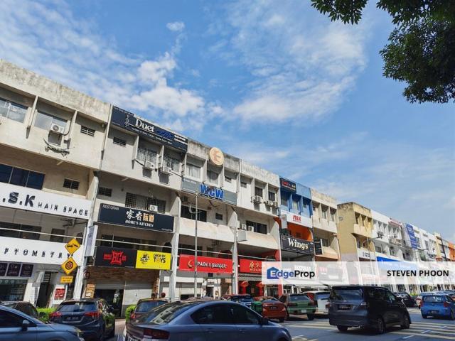 Shop for rent in Petaling, Damansara Damai