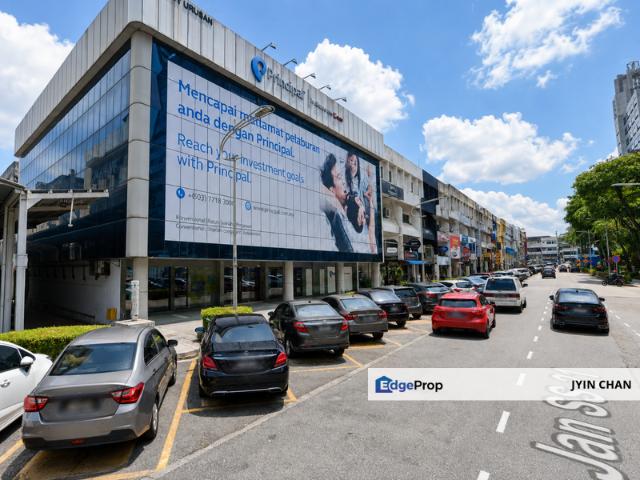 Shop for sale in Petaling, Damansara Damai