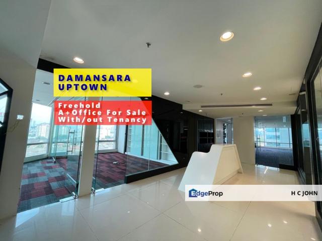 Shop for sale in Petaling, Damansara Damai