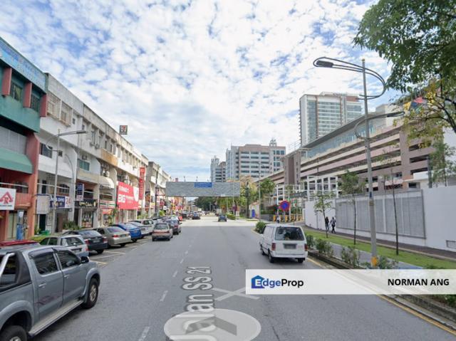Shop for rent in Petaling, Damansara Damai