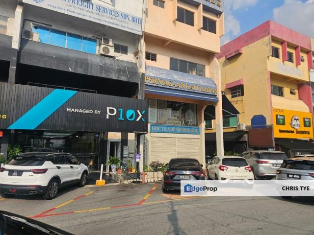 Shop for sale in Petaling, Damansara Damai