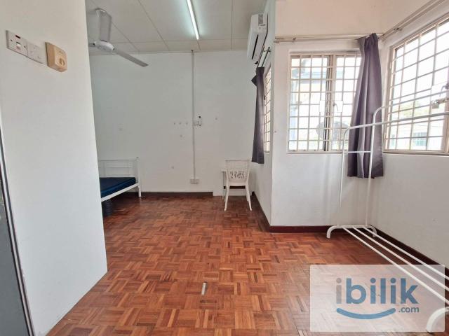 Room for rent in SS 21, Petaling Jaya