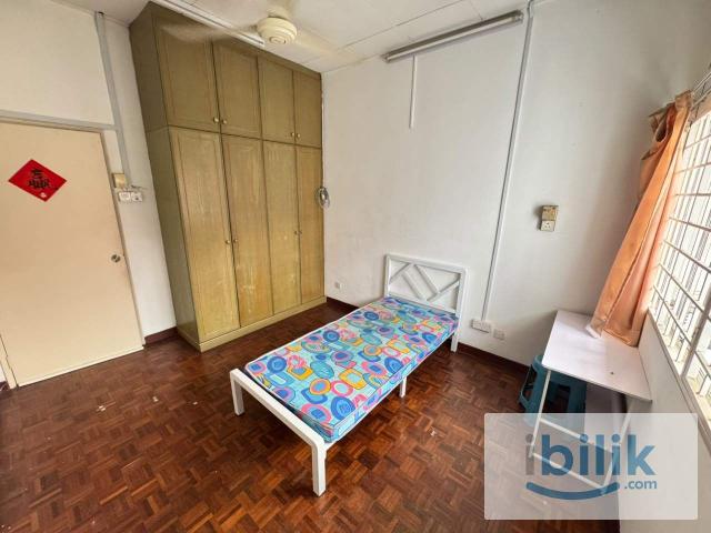 Room for rent in Petaling, Damansara Damai