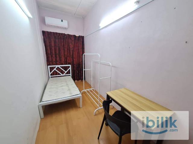 Room for rent in Petaling, Damansara Damai