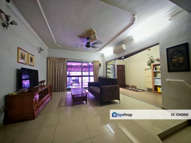 House for sale in Petaling Jaya, Petaling