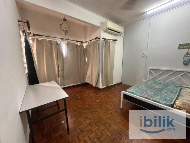 Room for rent in Petaling, Damansara Damai