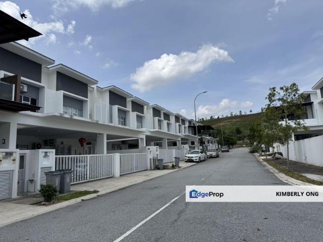 House for sale in Sendayan Village, Negeri Sembilan