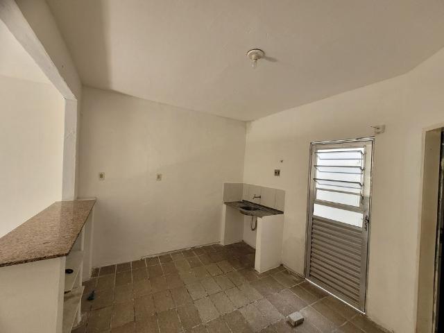 Apartamento aluguel em Região Geográfica Imediata de Fortaleza, Fortaleza