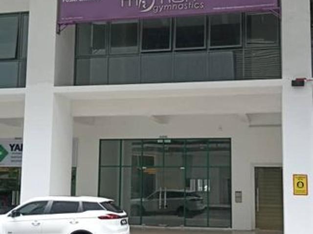 Shop for sale in Petaling, Damansara Damai