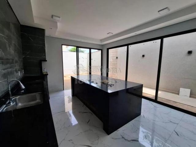 Casa venda em Região Imediata de São José do Rio Preto, Região Metropolitana de São José do Rio Preto