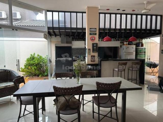 Casa venda em Região Imediata de São José do Rio Preto, Região Metropolitana de São José do Rio Preto