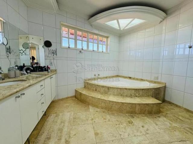 Casa venda em Região Imediata de São José do Rio Preto, Região Metropolitana de São José do Rio Preto