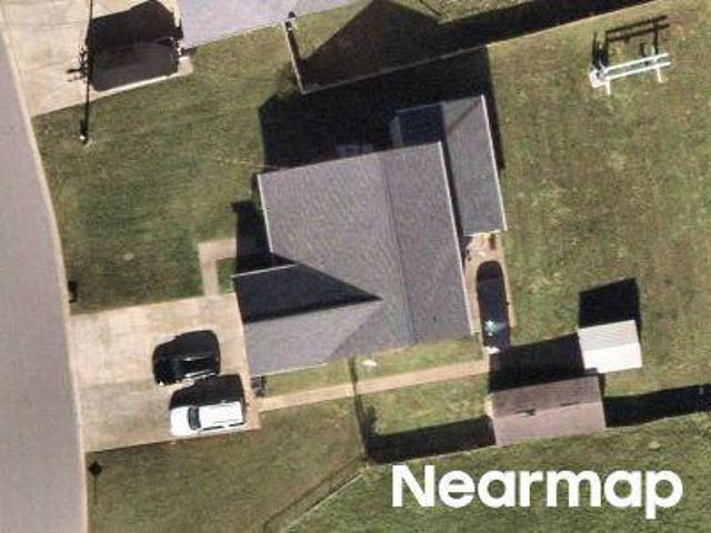 House for sale in Summerhaven, Clarksville