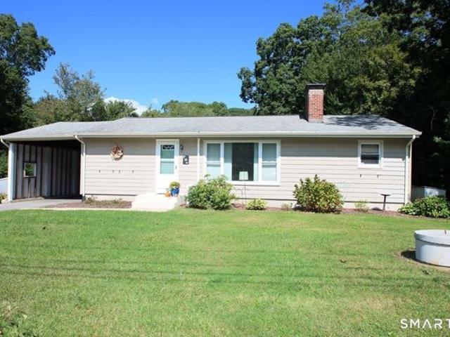 House for sale in East Lyme, Connecticut