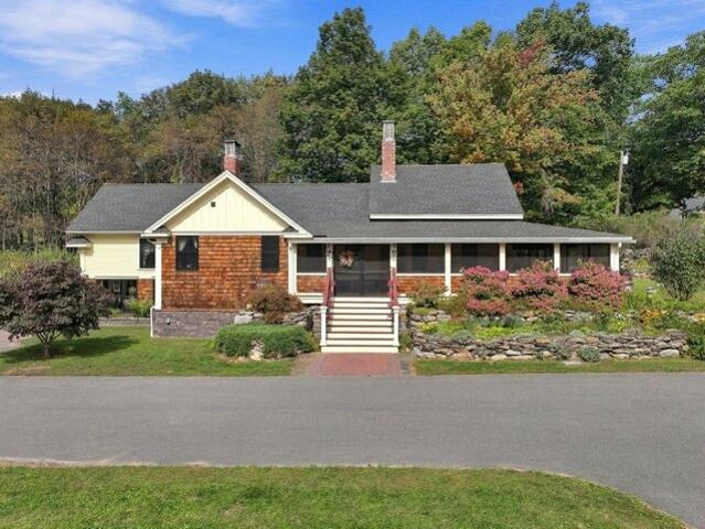 House for sale in Ashby, Middlesex County