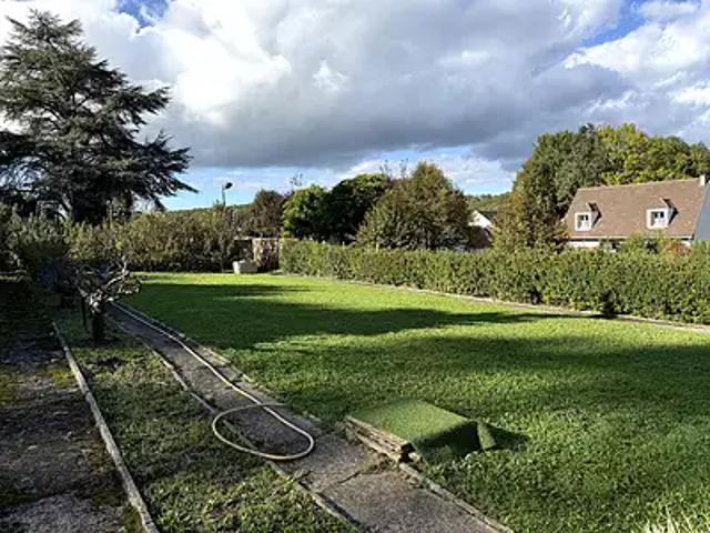 Terrain vente à Dampierre-en-yvelines