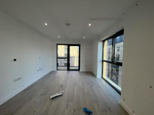 Apartment for rent in Brownswood Park, Stoke Newington