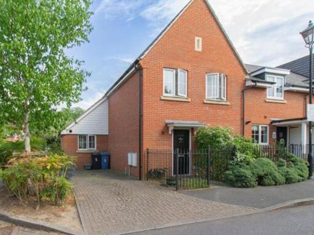 House for rent in Lyons, Greater London