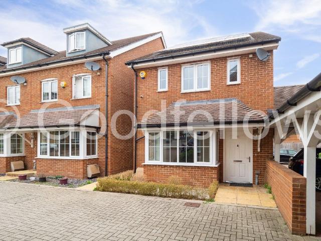 House for rent in Carshalton-on-the-Hill, Greater London