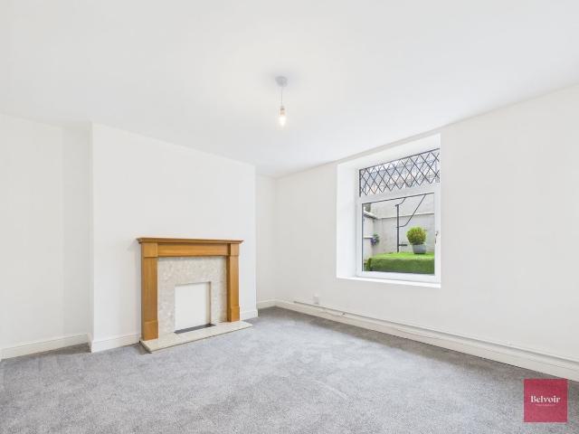Apartment for rent in Nangreaves, Wales