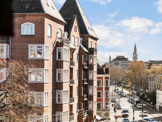 Lejlighed til salg i Frederiksberg C, Brøndby