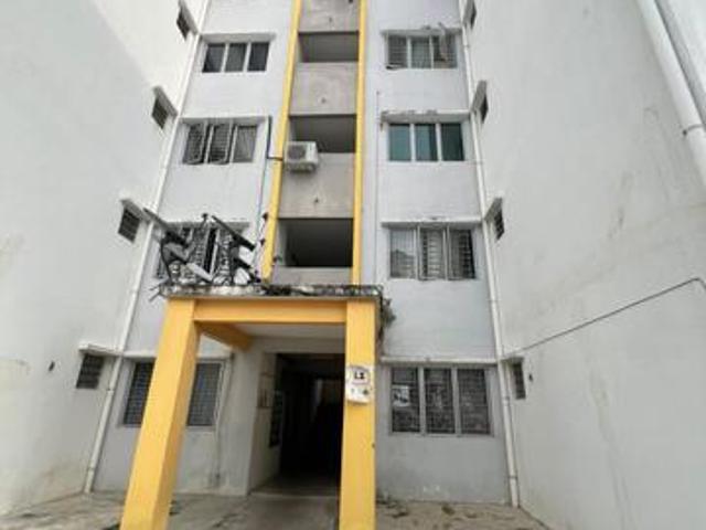 Apartment for sale in Sungai Buloh, Shah Alam