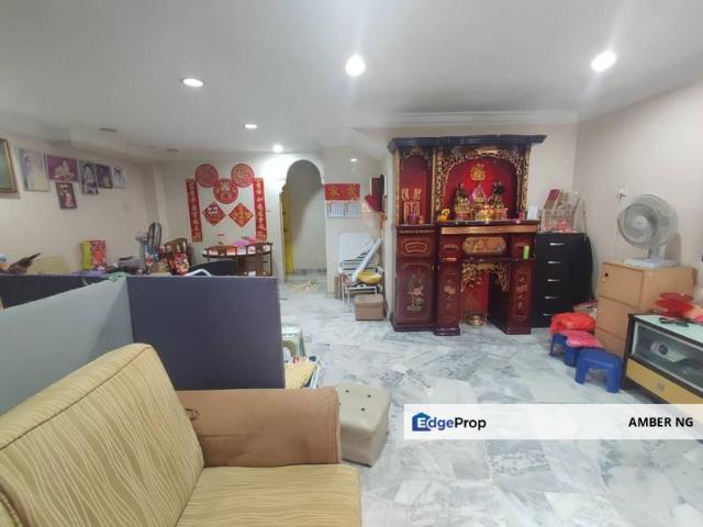 House for sale in Country Heights Damansara, Kuala Lumpur