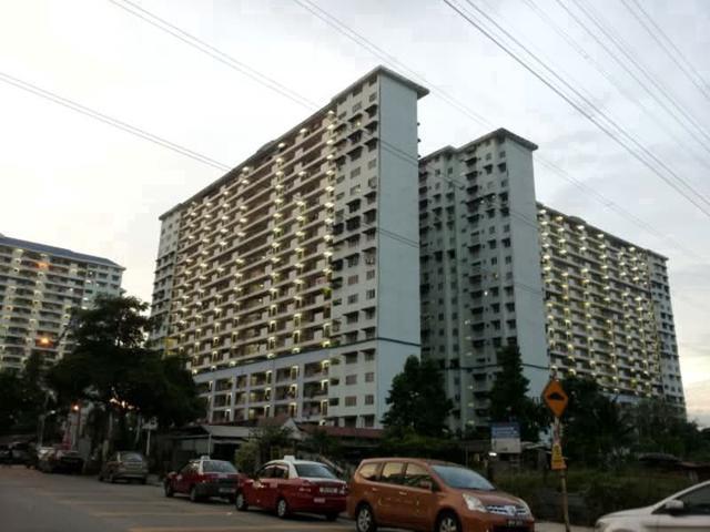 Apartment for sale in Country Heights Damansara, Kuala Lumpur