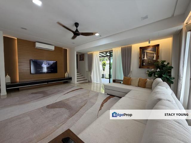 House for sale in Country Heights Damansara, Kuala Lumpur