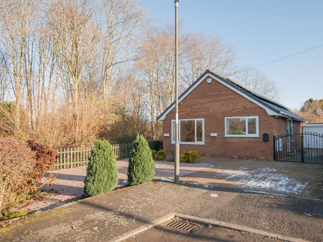 House for rent in Brackenfield, East Midlands