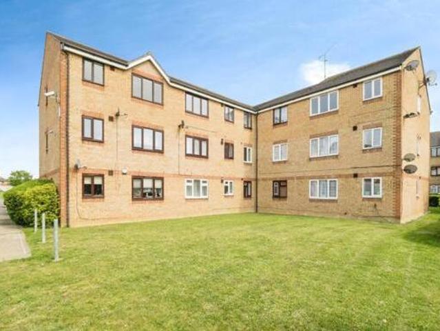 House for sale in South Ockendon, Essex