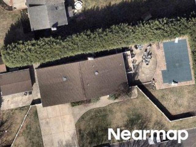 House for sale in Bay Shore, New York