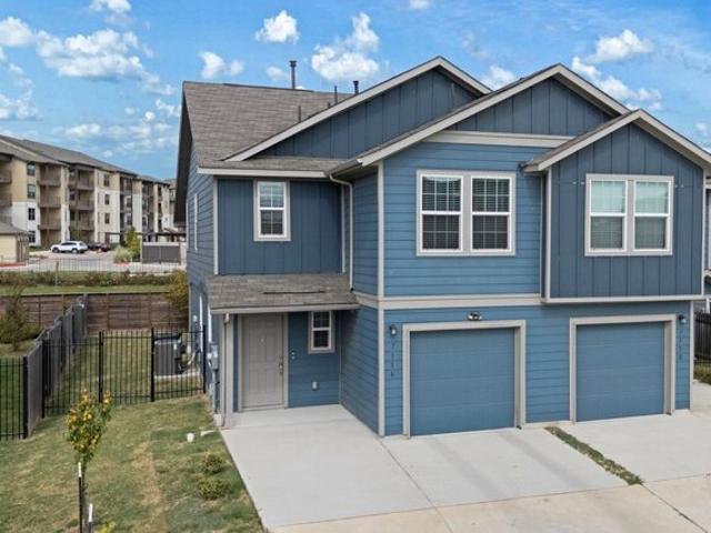 House for sale in Del Valle, Texas