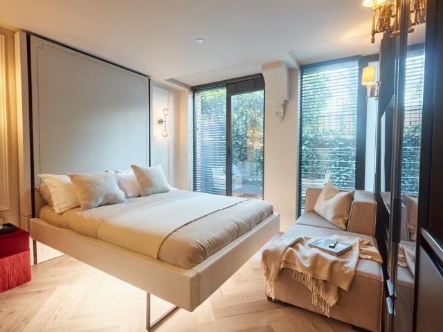 Apartment for rent in Brondesbury, Greater London