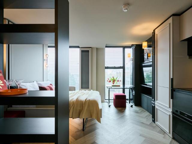Apartment for rent in Brondesbury, Greater London