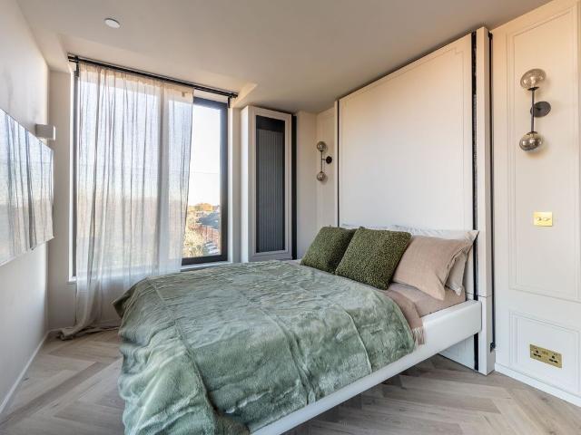 Studio for rent in Brondesbury, Greater London