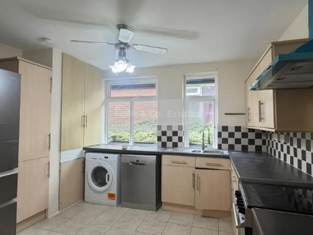 Apartment for rent in London Borough of Ealing, Greater London