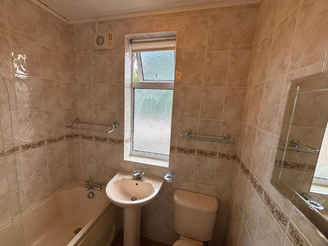 House for rent in Ball Hill, West Midlands