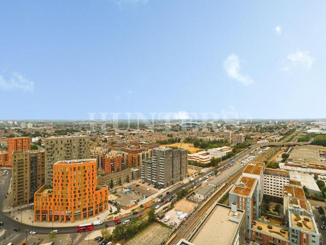 Apartment for rent in Hale Village, Tottenham Hale