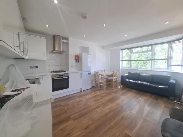 Apartment for rent in Wealdstone, Greater London