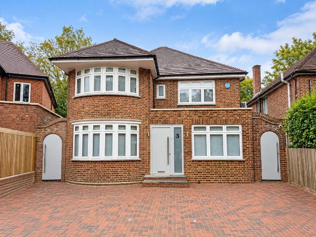 House for rent in Brent Cross, Greater London