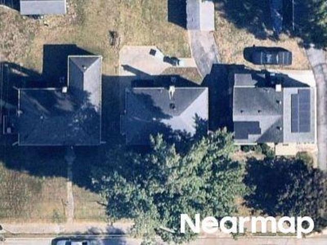 House for sale in Alton, Illinois